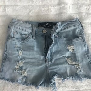 Hollister high-rise ripped shorts 3” inseam